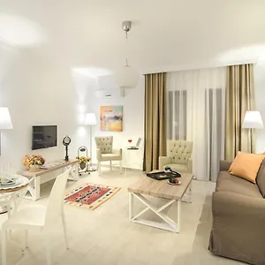 Rodina Aparthotel