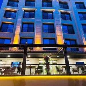 Monalisa Hotel