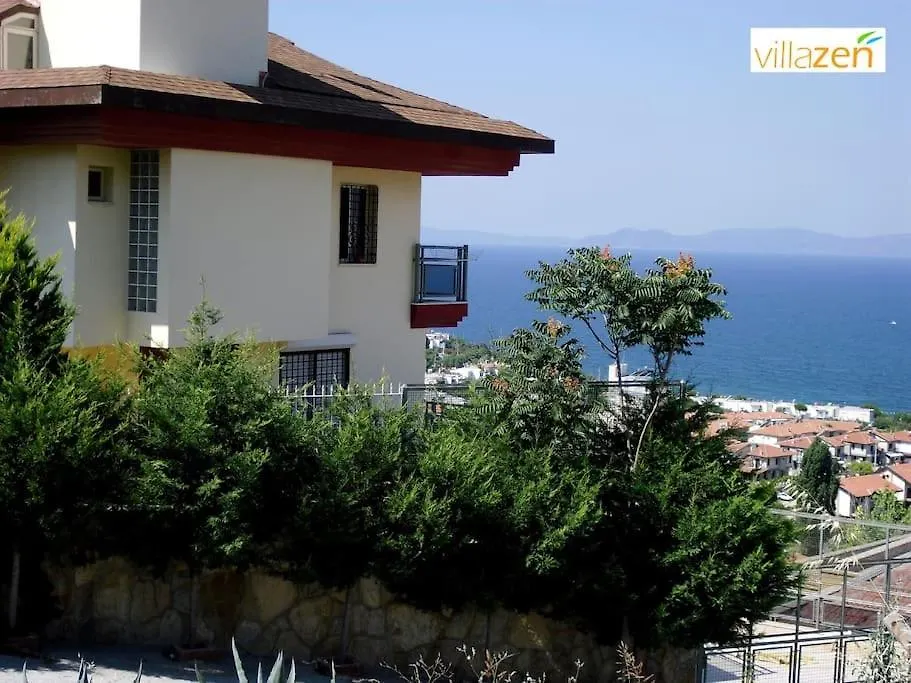 Kusadasi Muhtesem Deniz Manzarali Villa 6+1